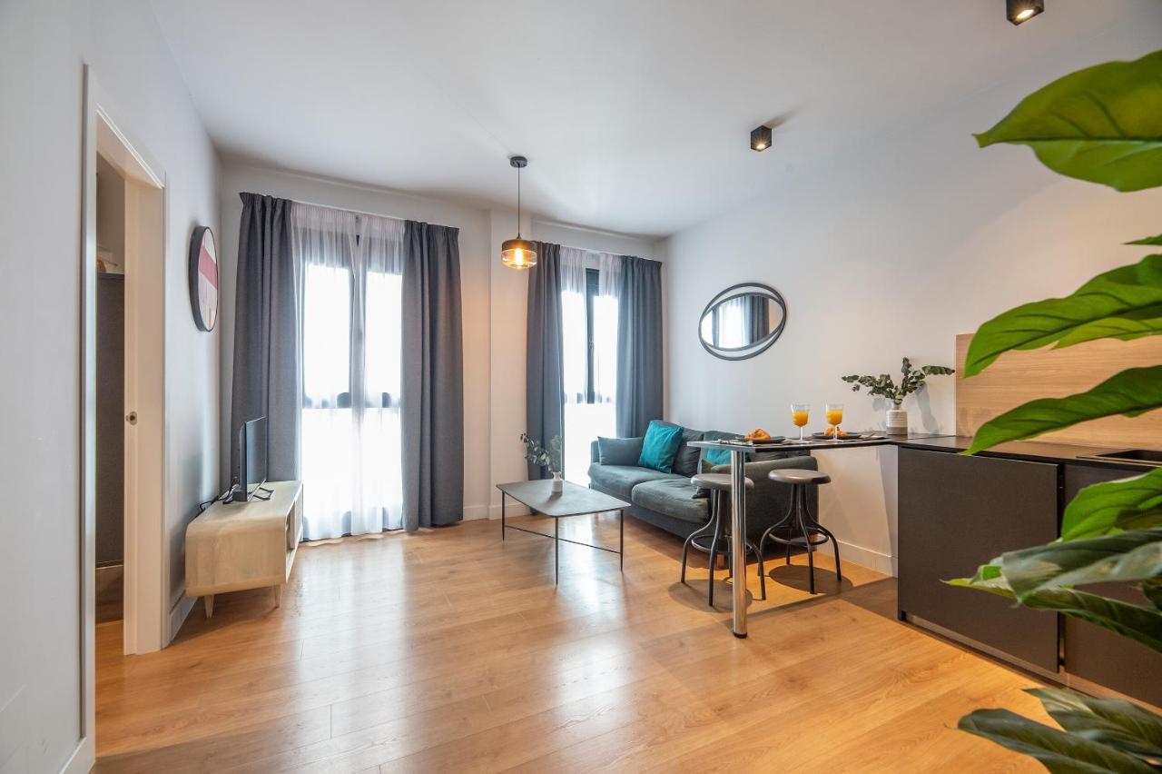New -shared Pool & Solarium- 1a Appartement