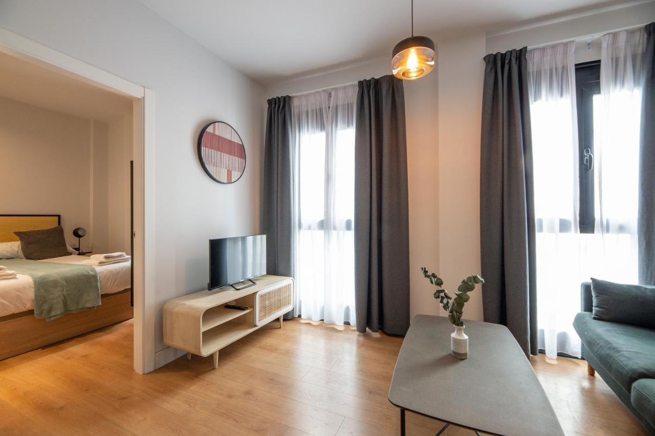 New -shared Pool & Solarium- 1a Appartement *