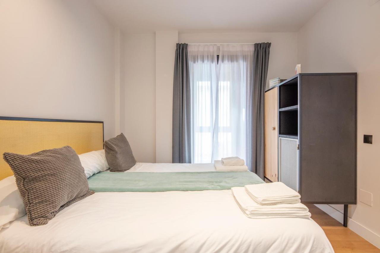 Appartement New -shared Pool & Solarium- 1a *